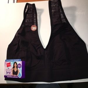 Hanes Get Cozy Stretch Comfort Bra- NWT - 3X